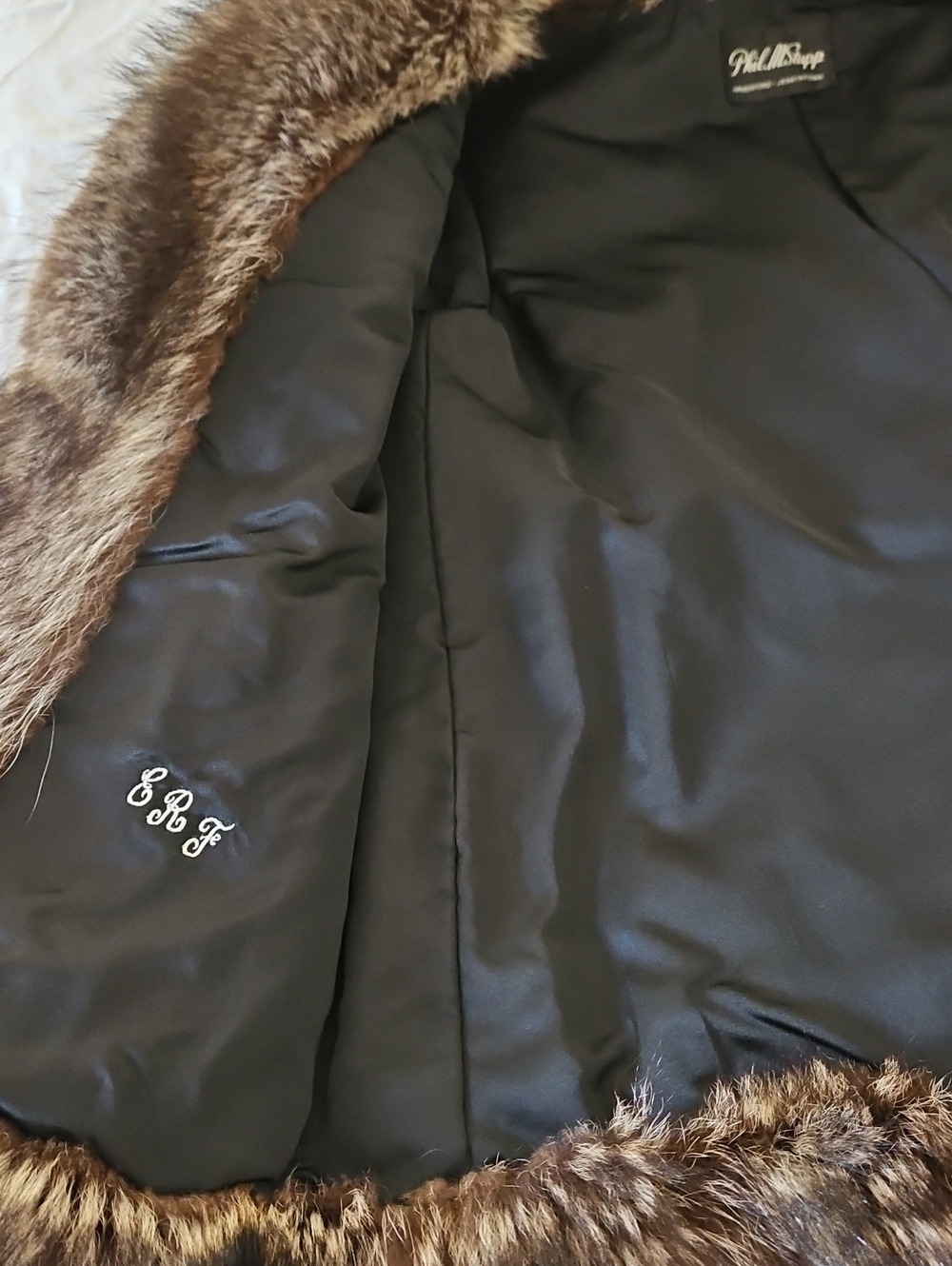 Vintage 1970s Genuine Raccoon Brown & Grey Fur Jacket - Picture 10 of 16